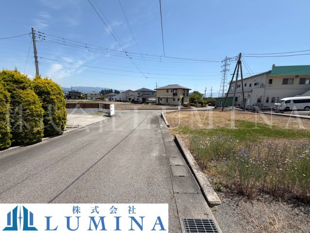 韮崎市旭町上條中割のその他