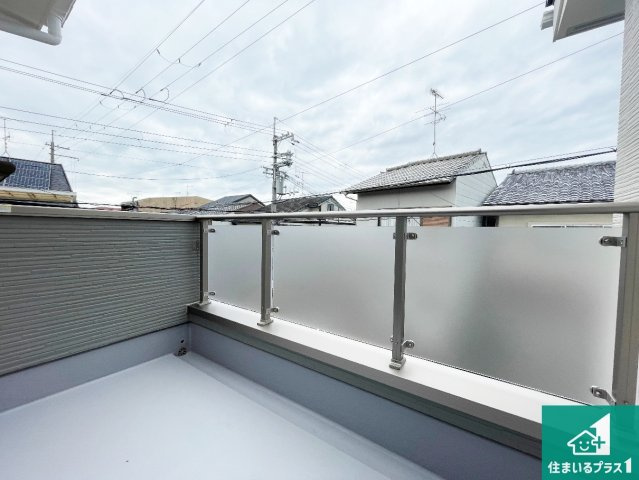 京都市北区紫竹西北町　第2期　新築一戸建てのバルコニー|日当たりのよいバルコニー！お部屋が開放的に！