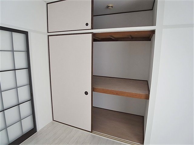 山の街サンクレバの収納|押し入れサイズの広々収納完備
