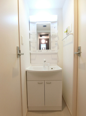 【独立洗面台】 | リブリ・西今川