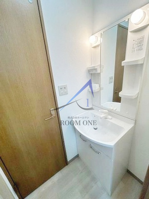 ル・カトレアⅡの洗面所|洗面台です。