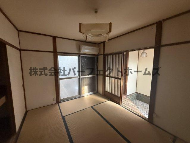 須山町テラスハウスの和室|和室があれば客間としても活用できます