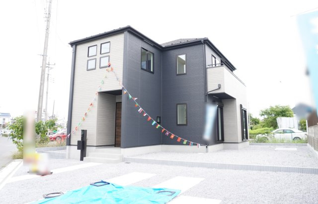 越谷市大字船渡 新築分譲住宅の外観