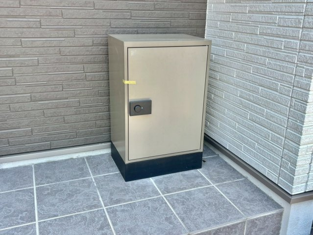 ロタス青山の駐車場