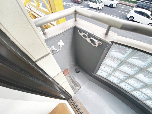 ジャルダン宝塚弐番館のバルコニー