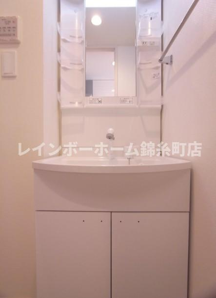 リブリ・立石の独立洗面台