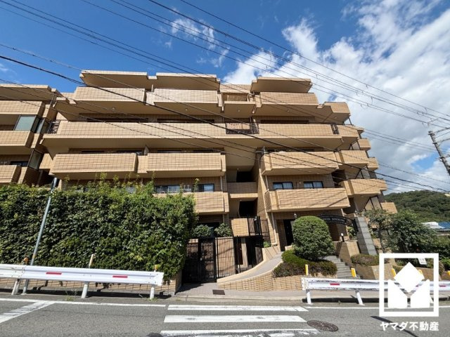 グラン・ドムール甑岩の外観