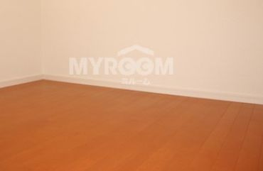 ソフィアオリーブの寝室|収納・寝室にも使えるロフト（同一仕様写真）