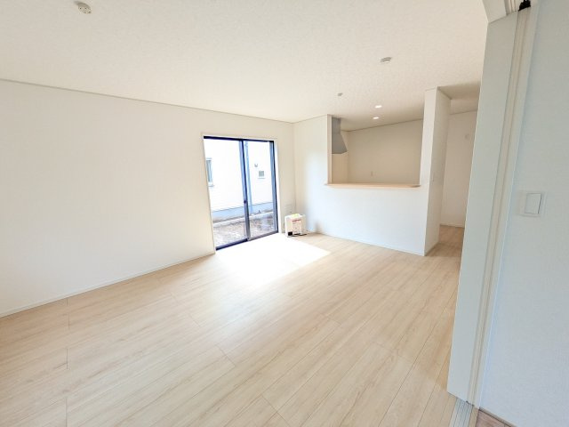 土浦市生田町　第4　新築戸建　5号棟の居間・リビング
