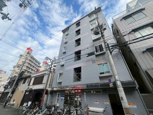 昭和グランドハイツ恵美須の外観
