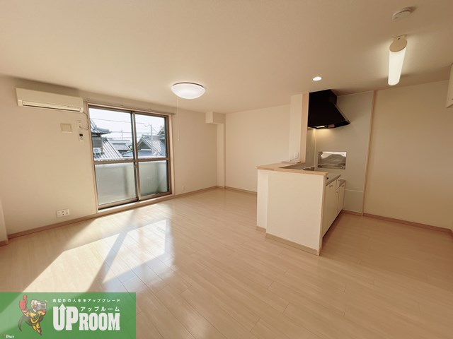 LUMIEREの居間・リビング