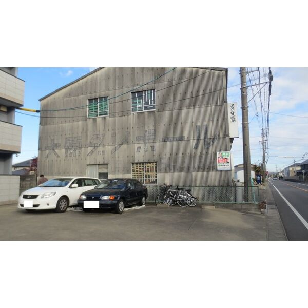 AKSハイツの駐車場