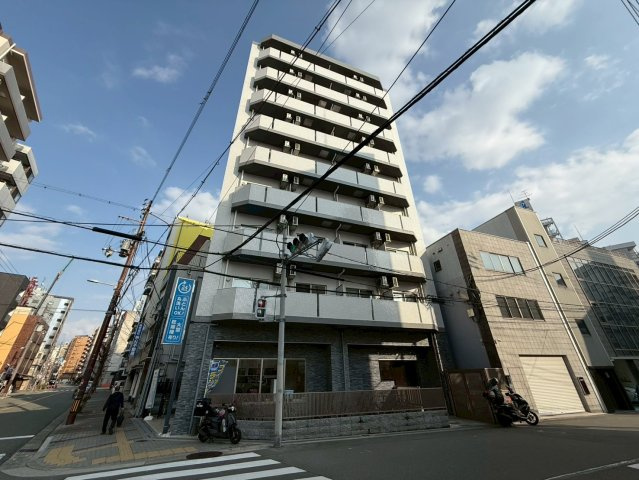 フォーリアライズ難波南ファーロの外観