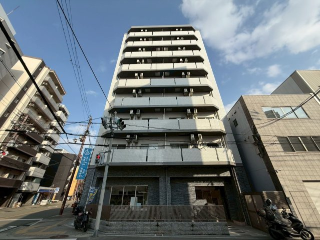 フォーリアライズ難波南ファーロの外観