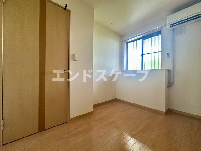プロニティ　ピア　’０９の洋室|高崎、前橋のお部屋探しはエンドスケープまで！お客様の理想お聞かせ下さい♪