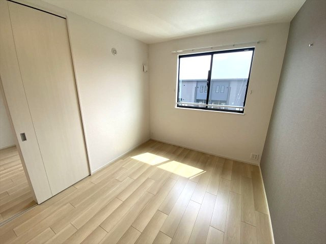 リゼット　Aの洋室