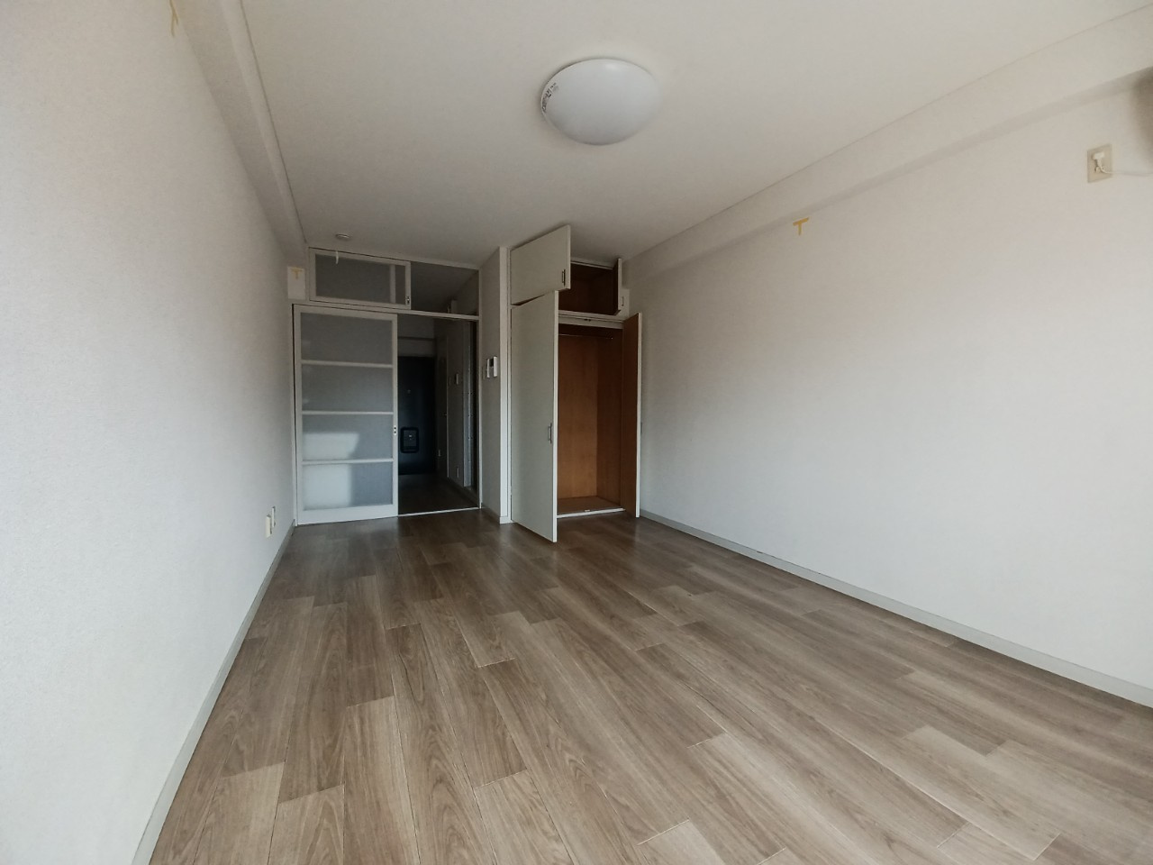 パストラルコートの洋室