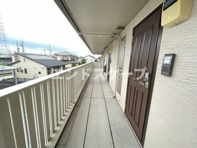 ローレルコート　Ⅲのロビー|高崎、前橋、伊勢崎エリアのお部屋探しはエンドスケープまで！お客様の理想お聞かせ下さい♪