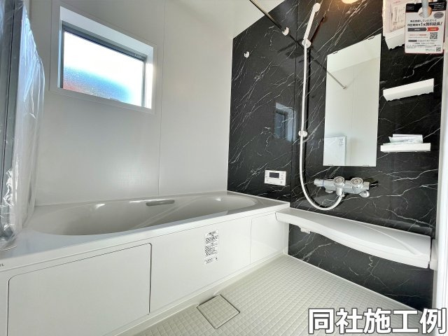 新築戸建　リーブルガーデン曽我部町南条宮田筋の浴室|同社施工例