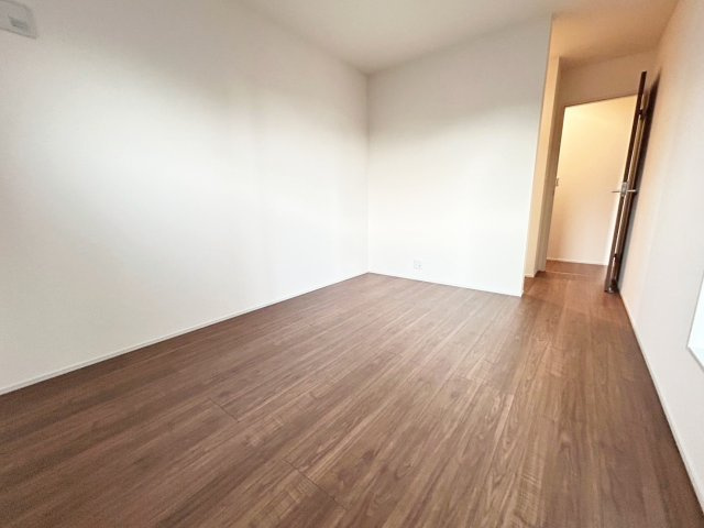 新築戸建　リーブルガーデン曽我部町南条宮田筋の洋室|現地写真