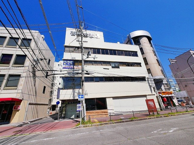 啓林堂ビル（大宮町）の外観