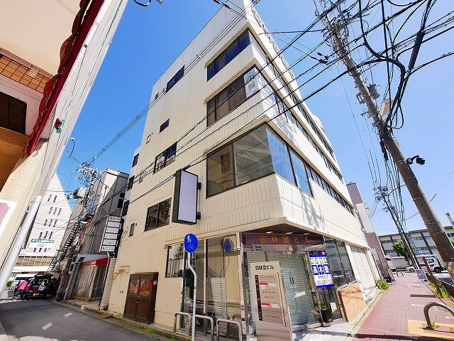 啓林堂ビル（大宮町）の外観