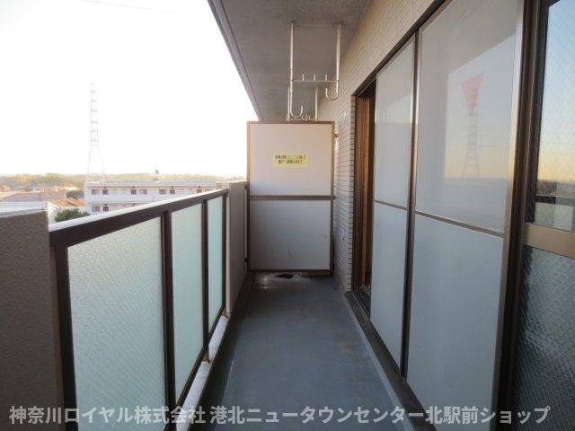 【バルコニー】