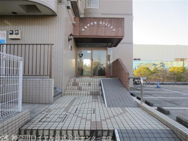 【エントランス】