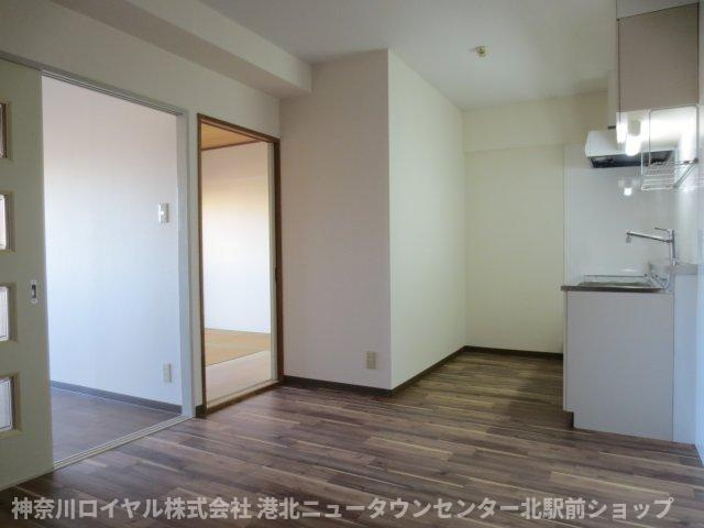 【居間・リビング】