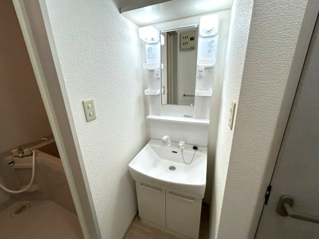 ディアス六甲の独立洗面台