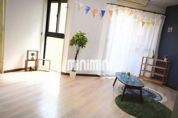 イストワール植田の収納