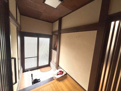 【玄関】 | 稲敷市浮島　平屋付　吹抜4LDK　
