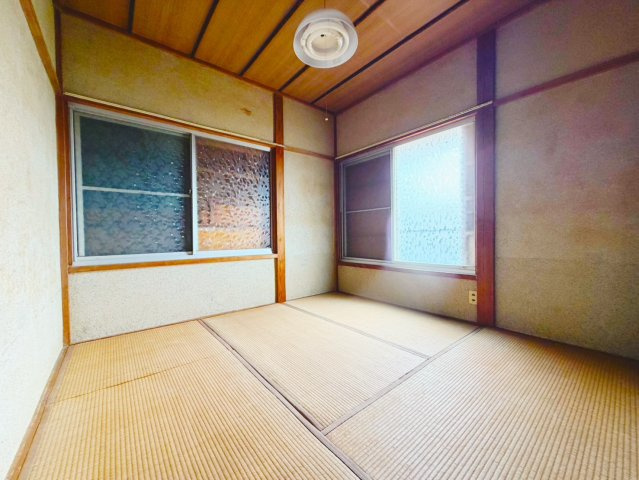 夏は海辺で海水浴♪銚子市長塚町中古住宅の和室