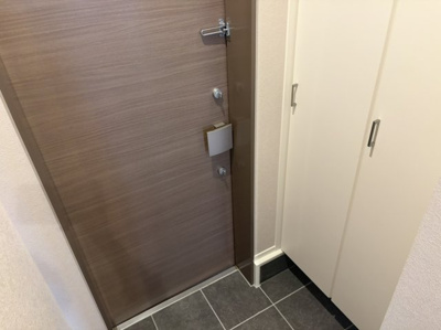 【玄関】