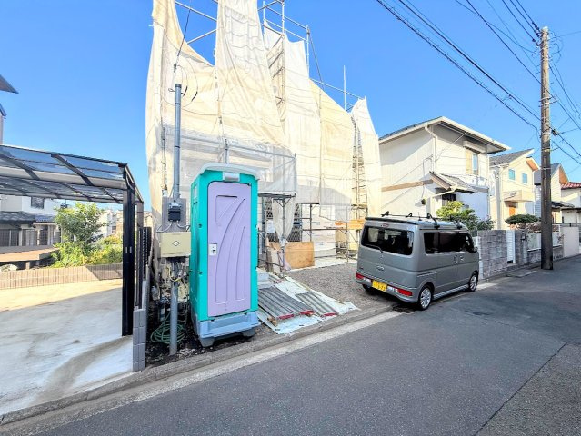 戸塚区平戸5丁目　新築戸建　第2の前面道路含む現地写真|◆前面道路も幅員があり車の運転も安心！前面道路は閑静な住宅地。車通りの少ない道路です。お子様にも安心です。