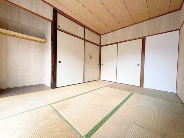 ロイヤルマンション新下関の和室|畳の香りが広がる、くつろぎスペースとして活躍します！