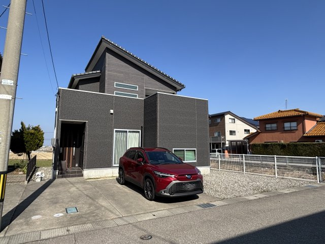 白山市大竹町の外観