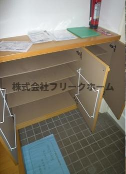 三鷹市下連雀３丁目のタウンのその他