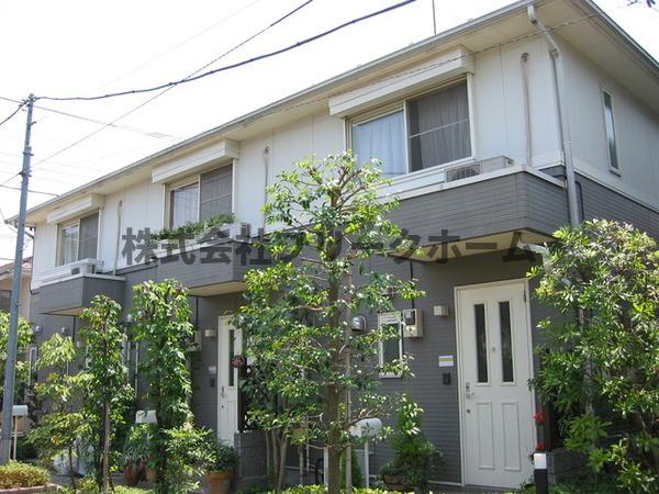 三鷹市下連雀３丁目のタウンの外観