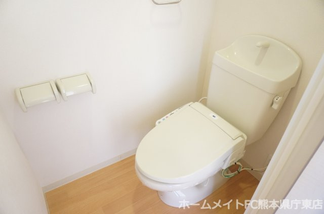 熊本市南区良町５丁目のアパートのトイレ