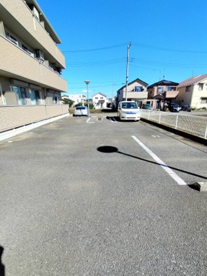 【駐車場】 | グランマルニエ