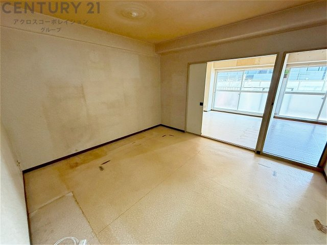 東園田ストークハイツ　ただいま内装リフォーム中です。（リフォーム前写真）