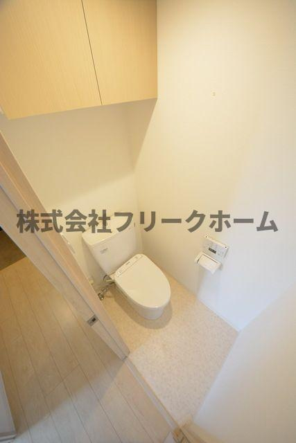 武蔵野市関前５丁目の賃貸マンションのトイレ
