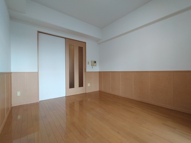 神戸市兵庫区新開地４丁目の賃貸マンションの内装