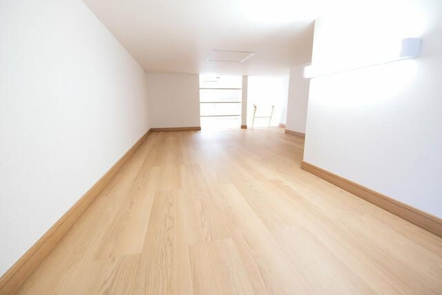 クレール小山