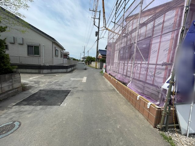 新築戸建・新築建売　太田市第2鳥山中町　鳥之郷小学校・西中学校の前面道路含む現地写真