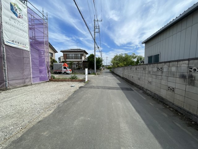 新築戸建・新築建売　太田市第2鳥山中町　鳥之郷小学校・西中学校の前面道路含む現地写真