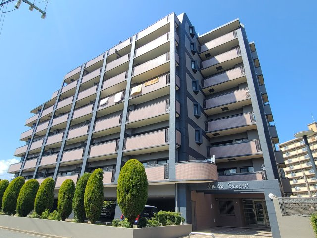 モントーレ周船寺の外観|【リノベーション仕様】豊かな居住性と、安心感を満たすクオリティが見事に調和した住空間です。