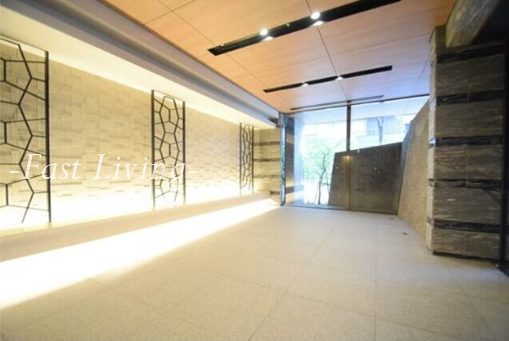 レフィール半蔵門のロビー