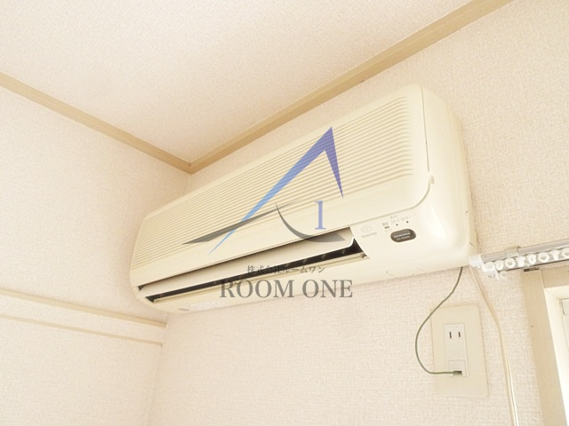 ウイングRの設備|エアコンです。